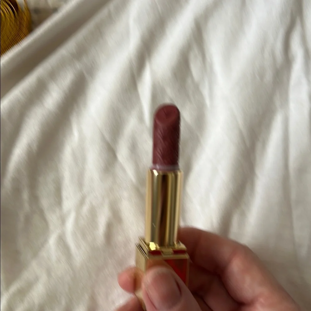 Estée Lauder Limited Edition Gold & Red Lipstick in Color Strictly Confidential